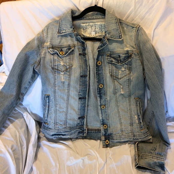 Ralph Lauren Boho jean Jacket with Hand Crochet Lace Doilies on back - Picture 5 of 5